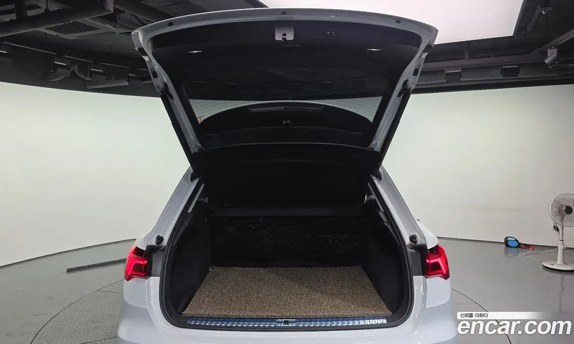 Audi Q3 2020 2.0 автомат (гидро), фото 20