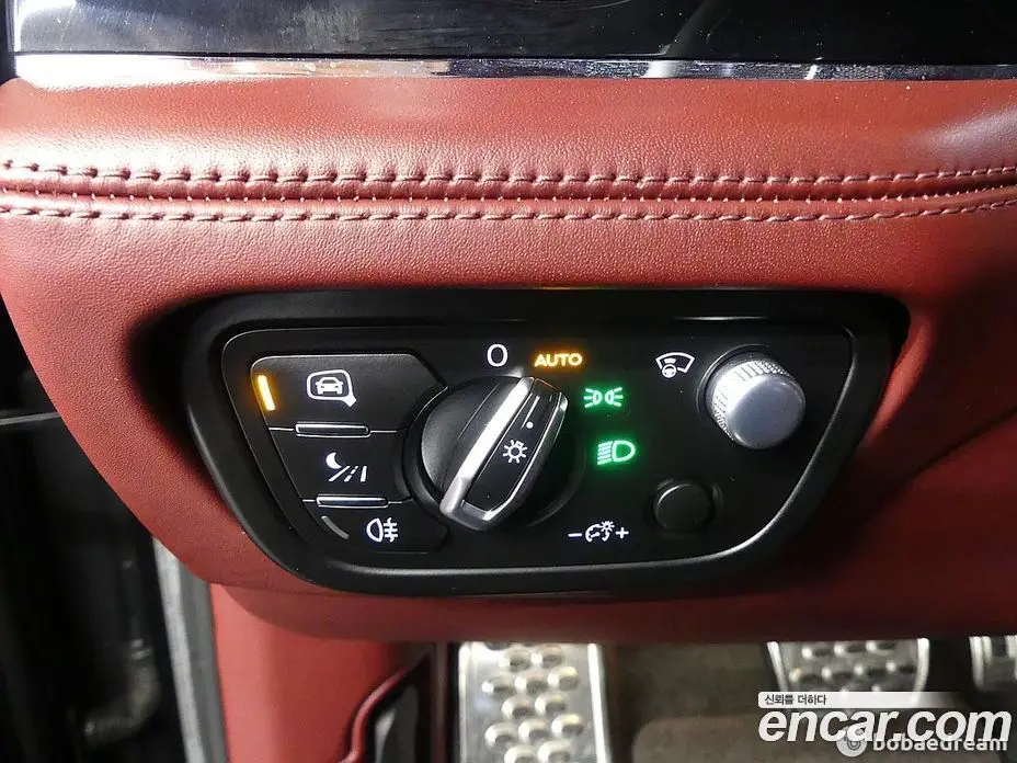 Bentley Bentayga 2020 4.0 автомат (гидро), фото 13 Bentley Bentayga 2020 4.0 автомат (гидро), фото 13