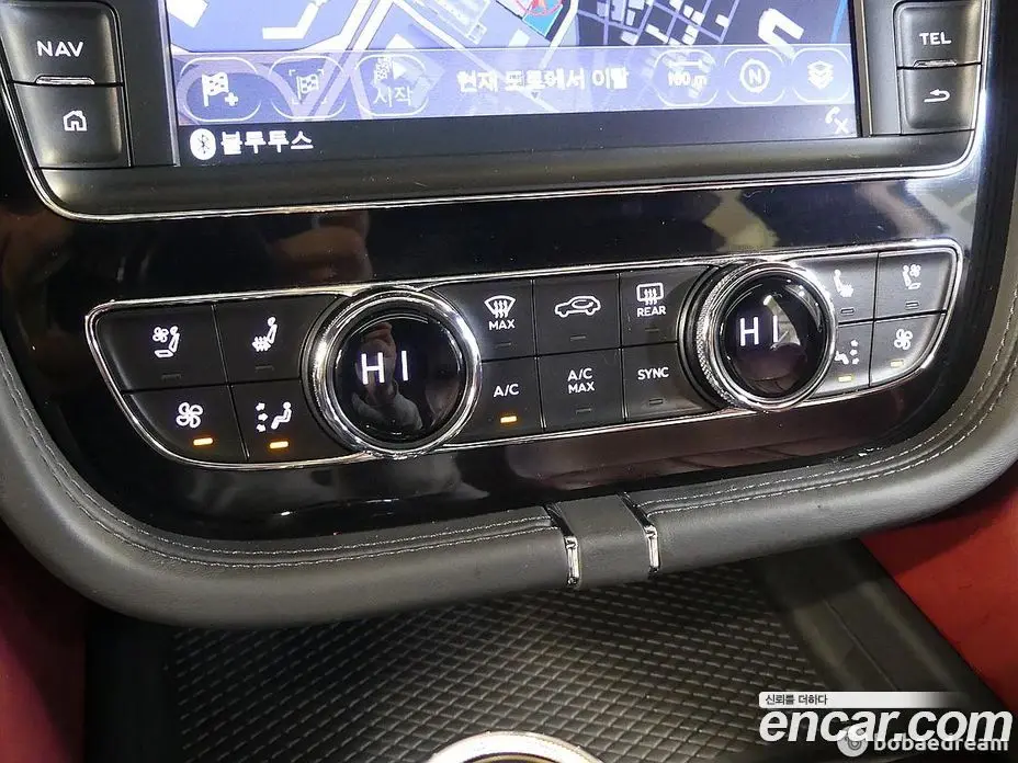 Bentley Bentayga 2020 4.0 автомат (гидро), фото 17 Bentley Bentayga 2020 4.0 автомат (гидро), фото 17