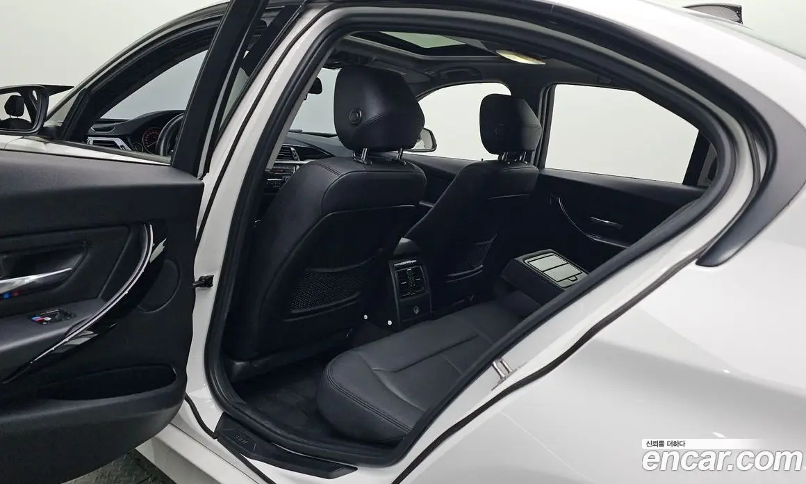 BMW 3 серия 2015 2.0 автомат (гидро), фото 11