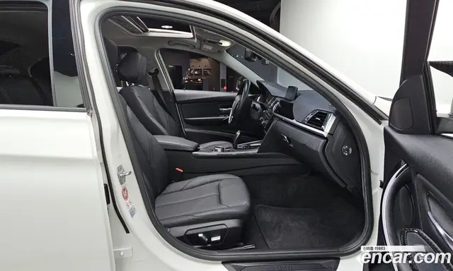 BMW 3 серия 2015 2.0 автомат (гидро), миниатюра 12