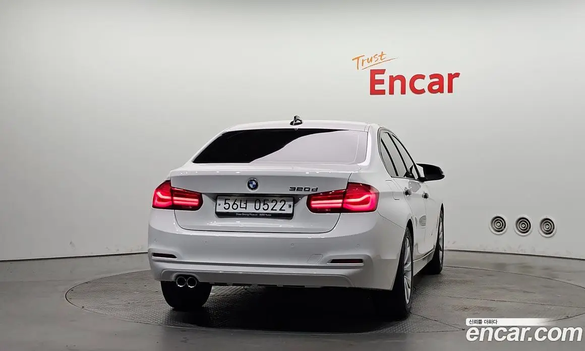 BMW 3 серия 2015 2.0 автомат (гидро), фото 4