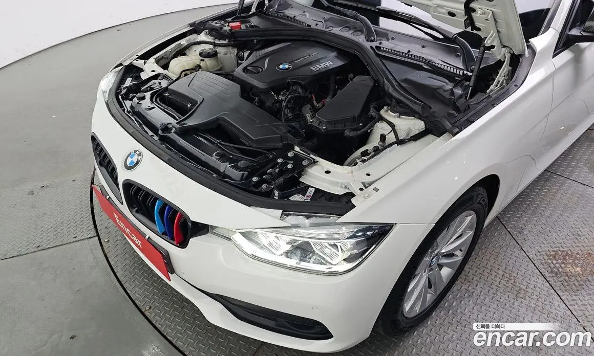 BMW 3 серия 2015 2.0 автомат (гидро), фото 6