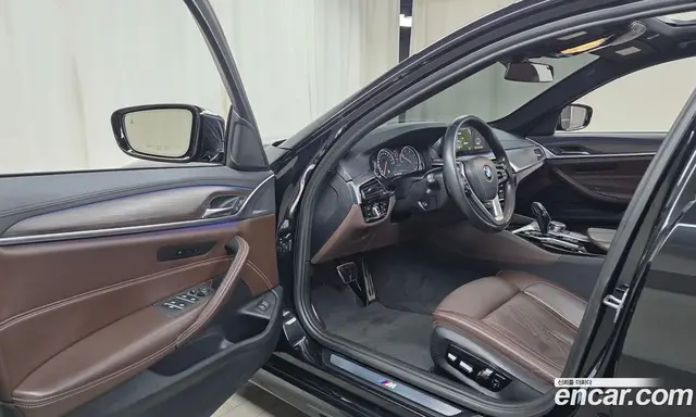 BMW 5 серия 2017 2.0 автомат (гидро), миниатюра 10