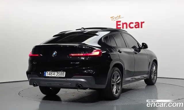 BMW X4 2021 2.0 автомат (гидро), миниатюра 2