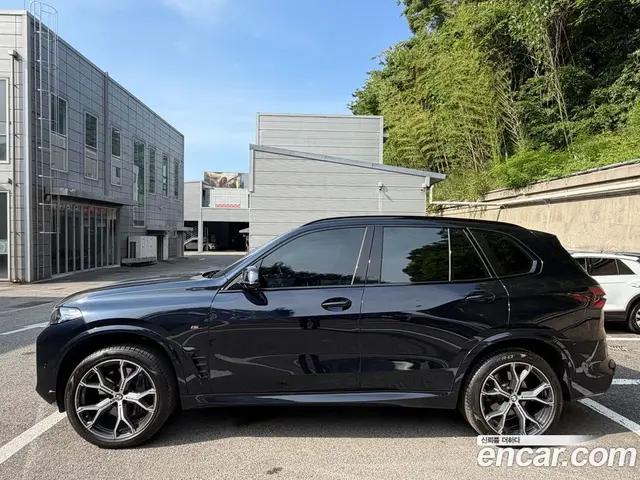 BMW X5 2024 3.0 автомат (гидро), миниатюра 3