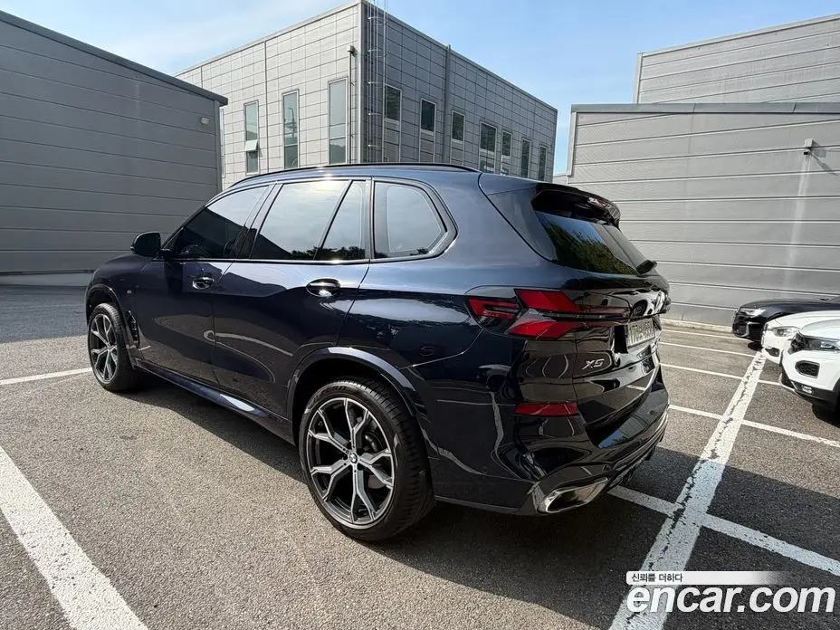 BMW X5 2024 3.0 автомат (гидро), фото 4