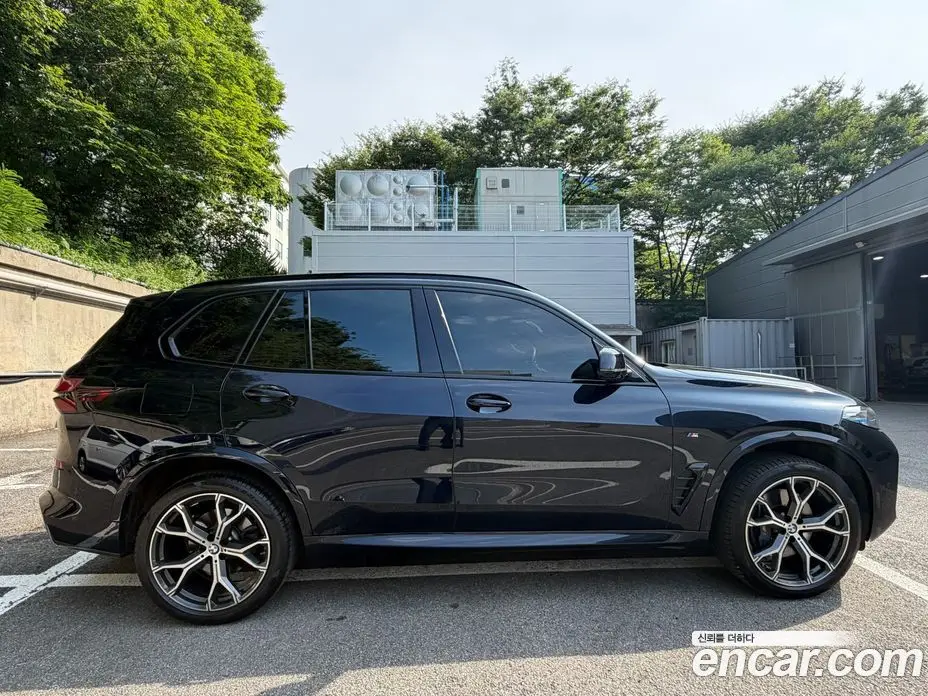 BMW X5 2024 3.0 автомат (гидро), фото 7