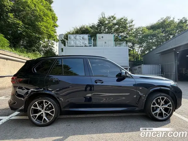 BMW X5 2024 3.0 автомат (гидро), миниатюра 7
