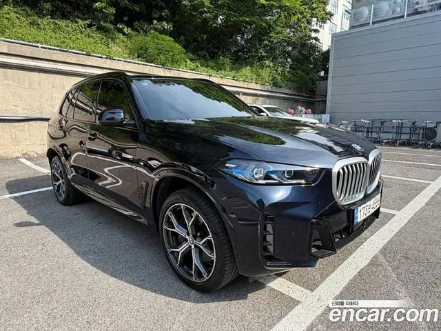 BMW X5 2024 3.0 автомат (гидро), миниатюра 8
