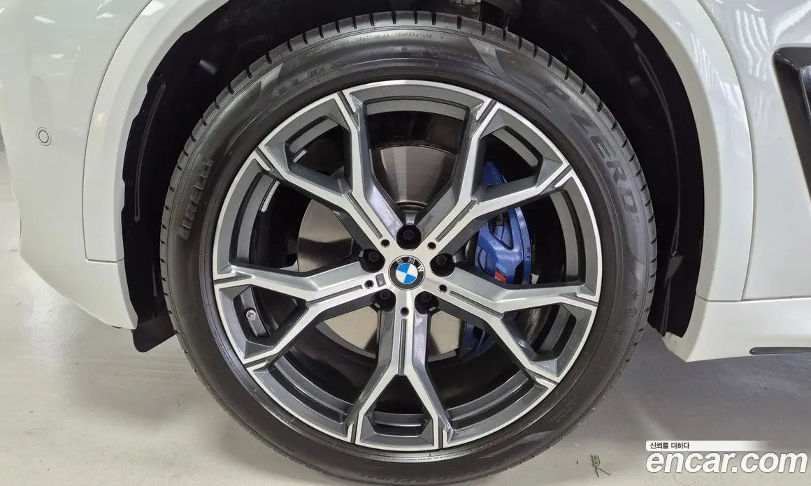 BMW X5 2025 3.0 автомат (гидро), фото 5