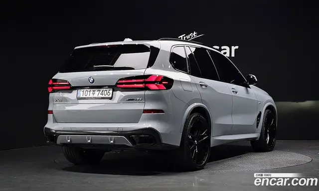 BMW X5, 2026, 4 055 км