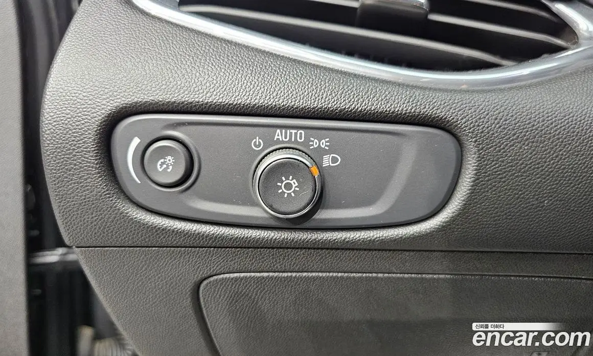Chevrolet Malibu 2019 1.6 автомат (гидро), фото 12