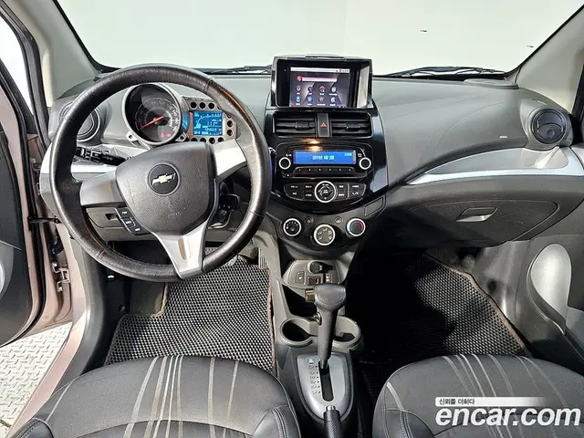 Chevrolet Spark 2013 1.0 автомат (гидро), миниатюра 4