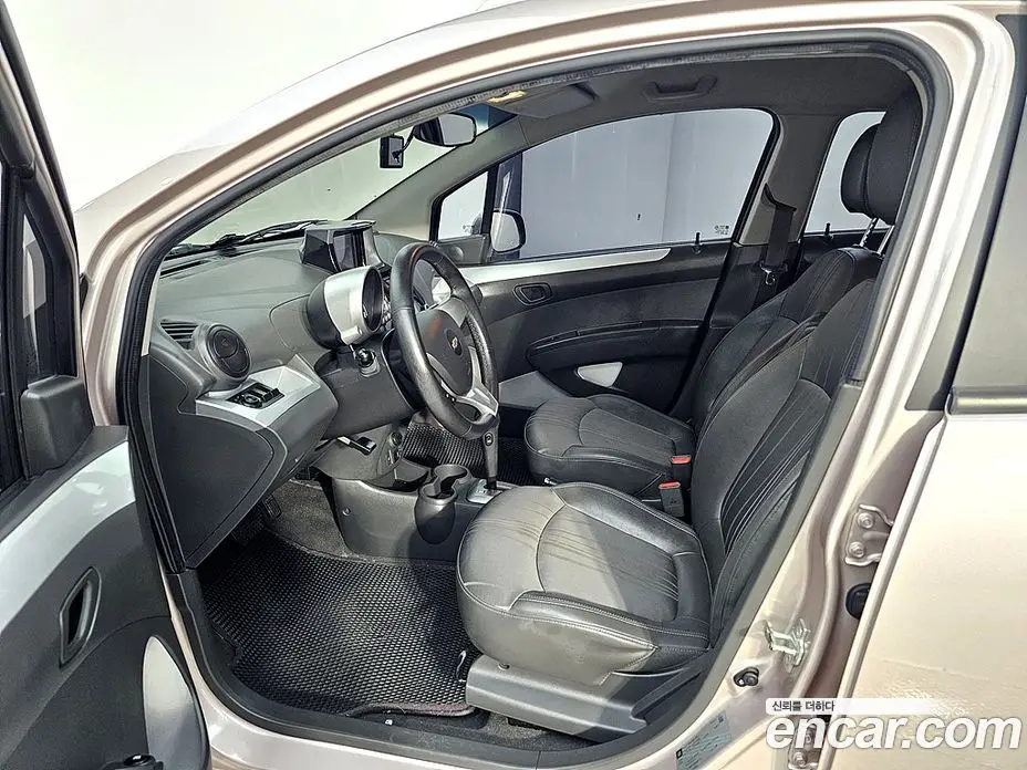 Chevrolet Spark 2013 1.0 автомат (гидро), фото 7