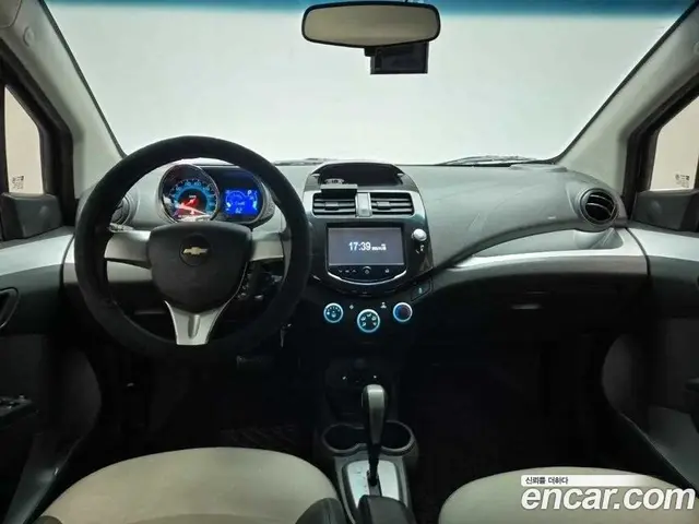 Chevrolet Spark 2014 1.0 автомат (гидро), миниатюра 7