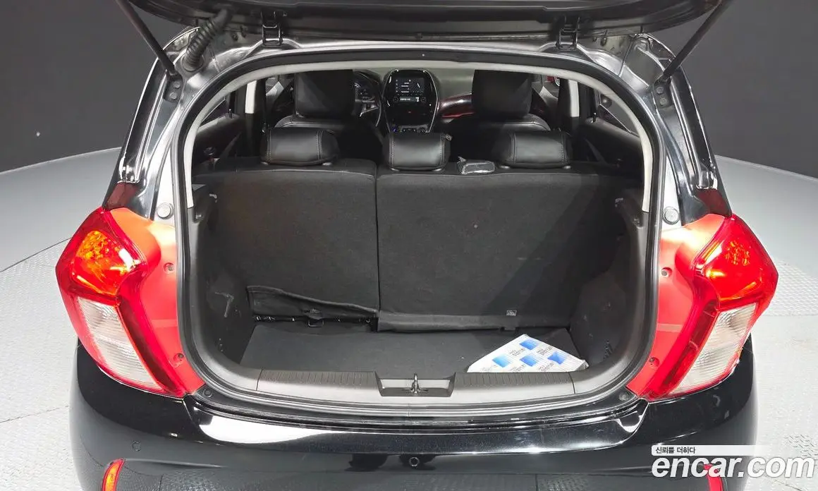 Chevrolet Spark 2017 1.0 автомат (гидро), фото 20