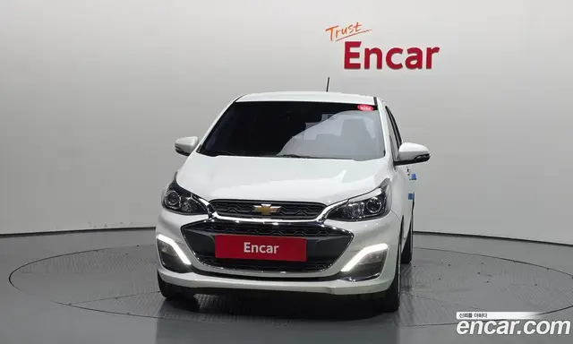 Chevrolet Spark 2019 1.0 автомат (гидро), миниатюра 3