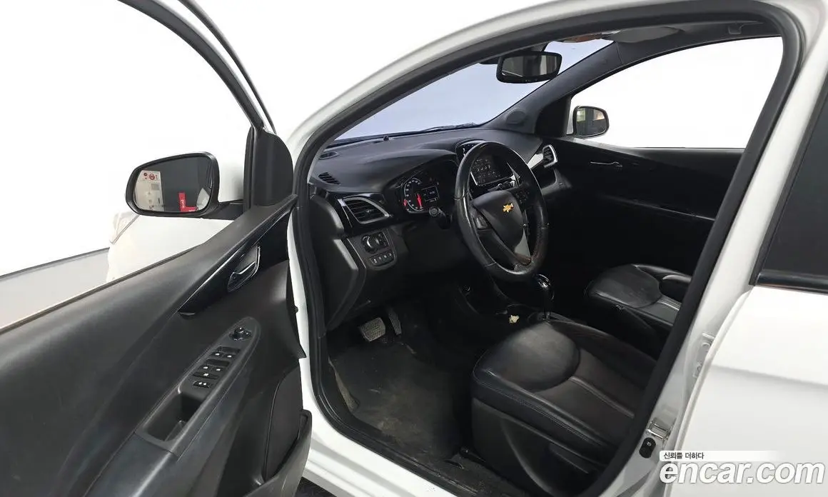 Chevrolet Spark 2019 1.0 автомат (гидро), фото 10