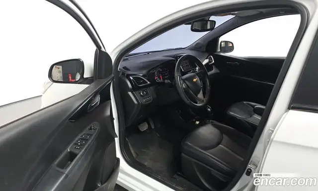 Chevrolet Spark 2019 1.0 автомат (гидро), миниатюра 10