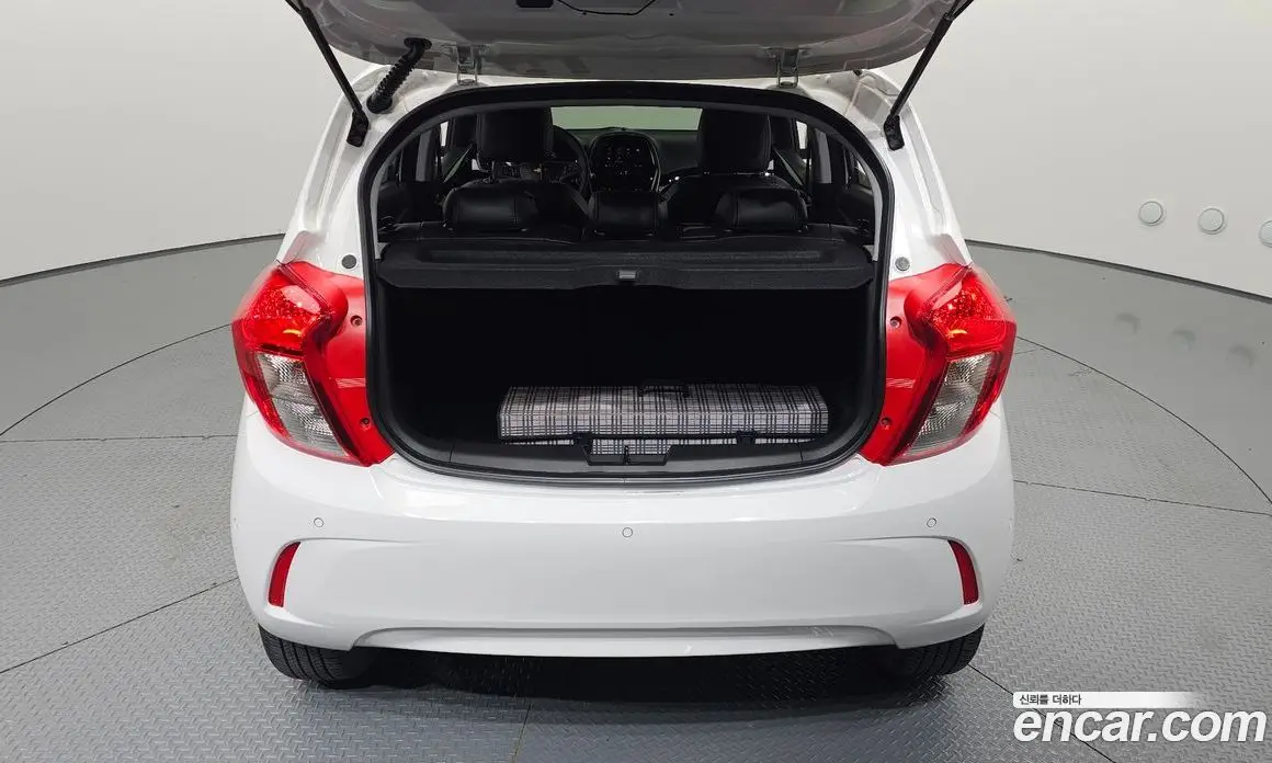 Chevrolet Spark 2020 1.0 автомат (гидро), фото 23