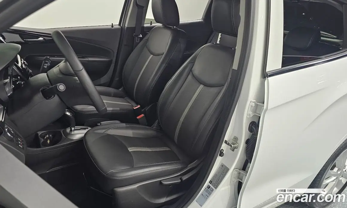 Chevrolet Spark 2020 1.0 автомат (гидро), фото 33