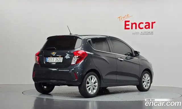 Chevrolet Spark 2021 1.0 автомат (гидро), миниатюра 2