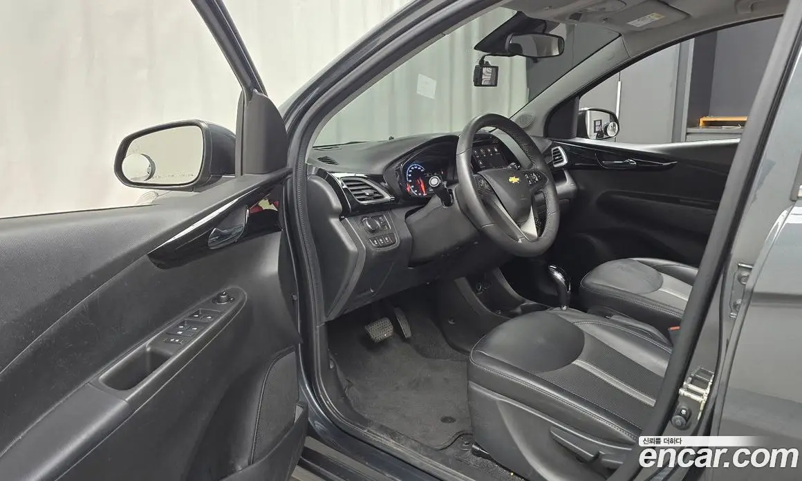 Chevrolet Spark 2021 1.0 автомат (гидро), фото 13