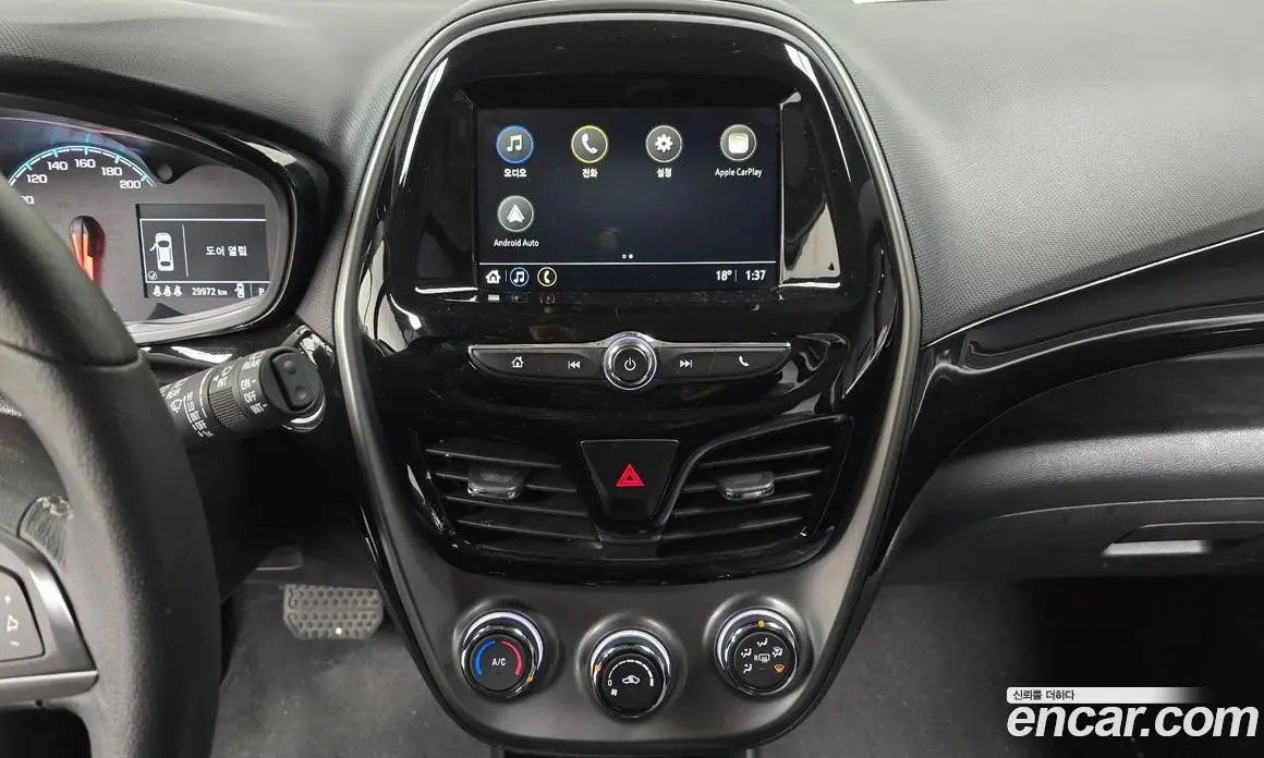 Chevrolet Spark 2021 1.0 автомат (гидро), фото 19