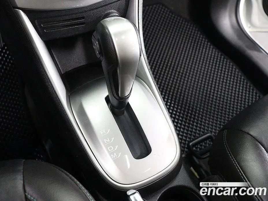 Chevrolet Trax 2015 1.4 автомат (гидро), фото 11