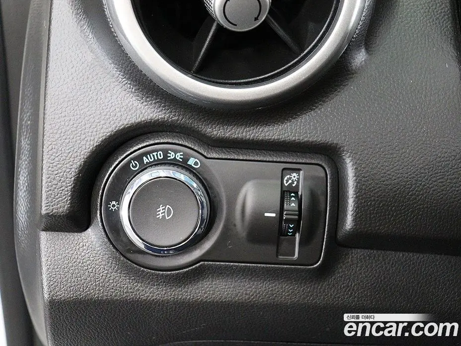 Chevrolet Trax 2015 1.4 автомат (гидро), фото 13