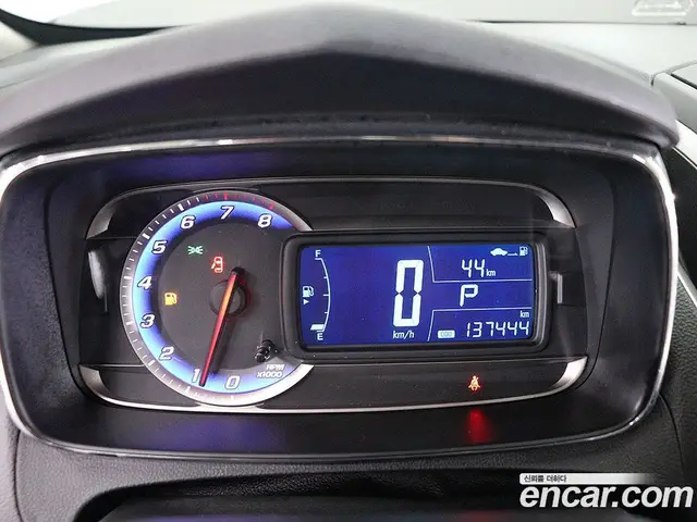 Chevrolet Trax 2015 1.4 автомат (гидро), миниатюра 6