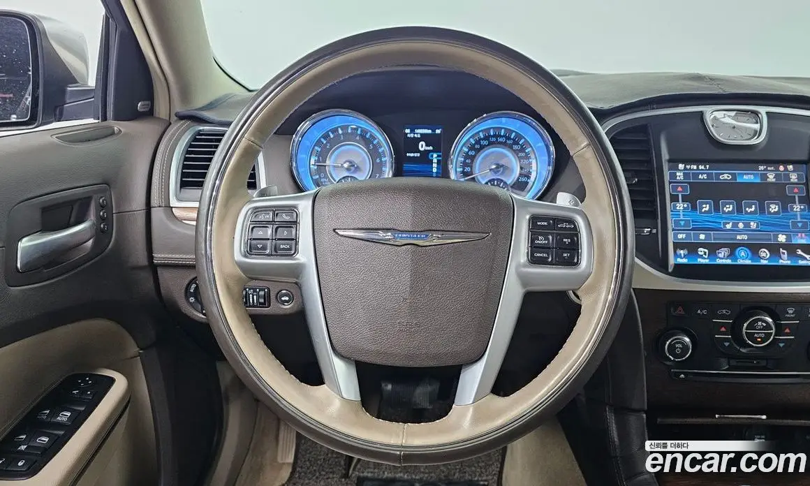 Chrysler 300C 2014 3.6 автомат (гидро), фото 13 Chrysler 300C 2014 3.6 автомат (гидро), фото 13