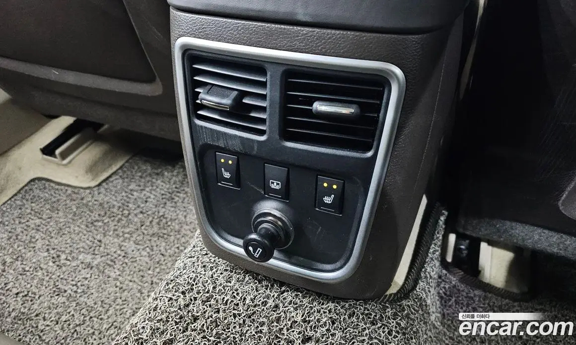 Chrysler 300C 2014 3.6 автомат (гидро), фото 18 Chrysler 300C 2014 3.6 автомат (гидро), фото 18