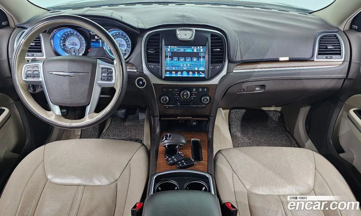 Chrysler 300C 2014 3.6 автомат (гидро), фото 7 Chrysler 300C 2014 3.6 автомат (гидро), фото 7
