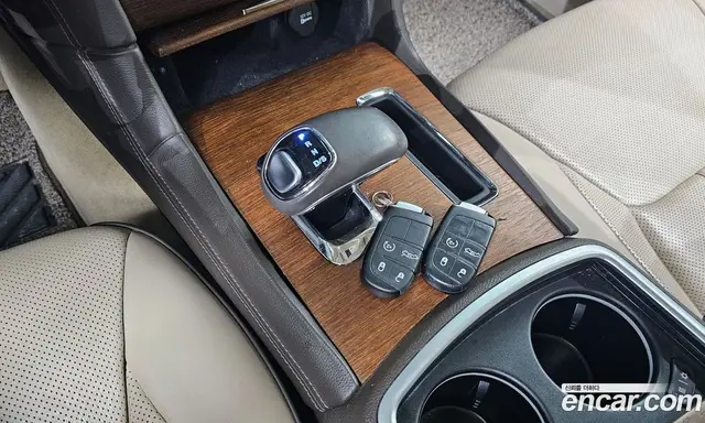 Chrysler 300C 2014 3.6 автомат (гидро), миниатюра 9 Chrysler 300C 2014 3.6 автомат (гидро), миниатюра 9