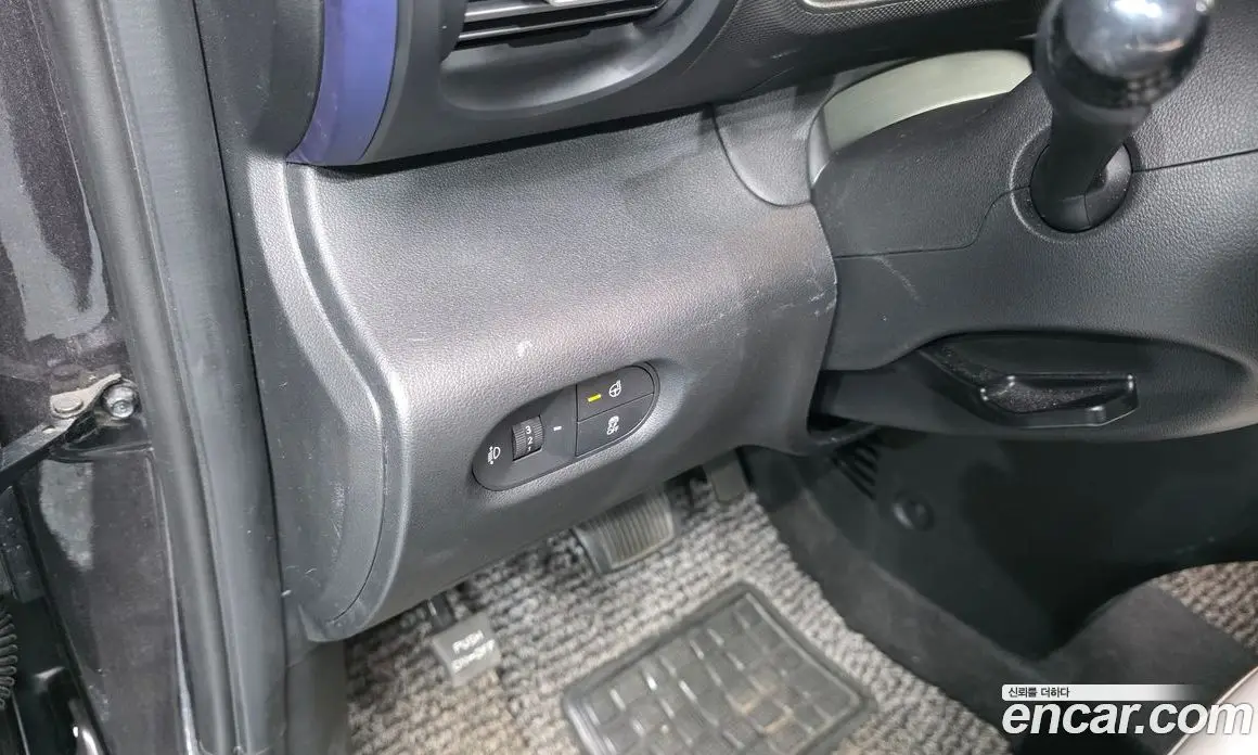 Hyundai Casper 2023 1.0 автомат (гидро), фото 16