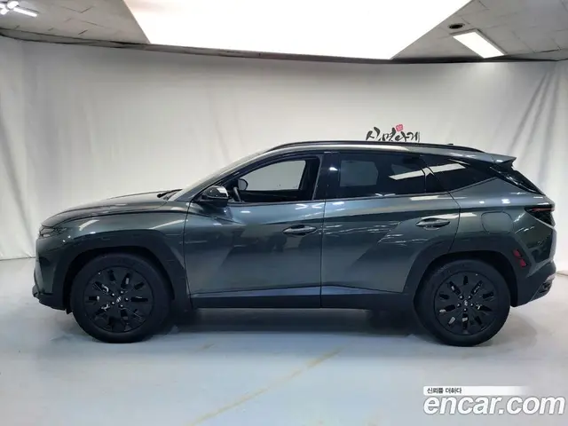 Hyundai Tucson 2023 1.6 автомат (гидро), миниатюра 3