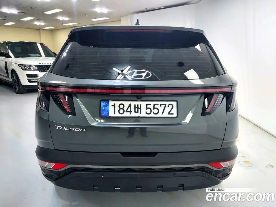 Hyundai Tucson 2023 1.6 автомат (гидро), фото 5