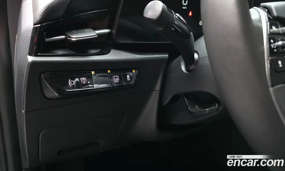 Kia Niro 2022 1.6 автомат (гидро), фото 30