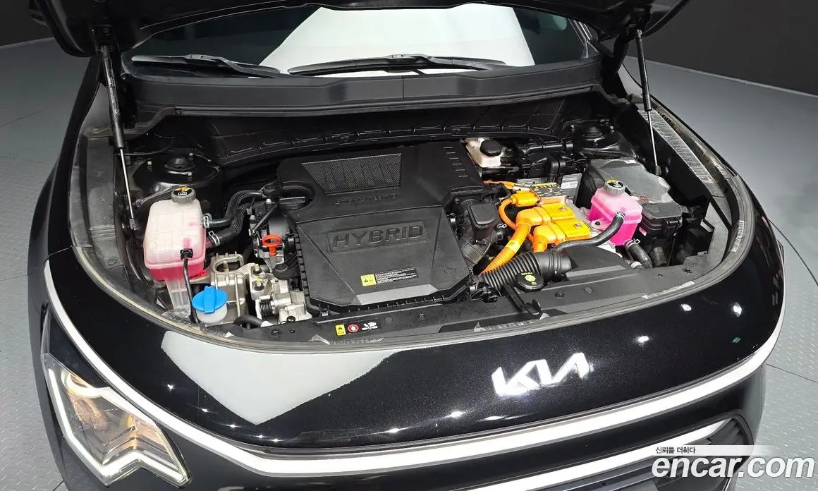 Kia Niro 2022 1.6 автомат (гидро), фото 6