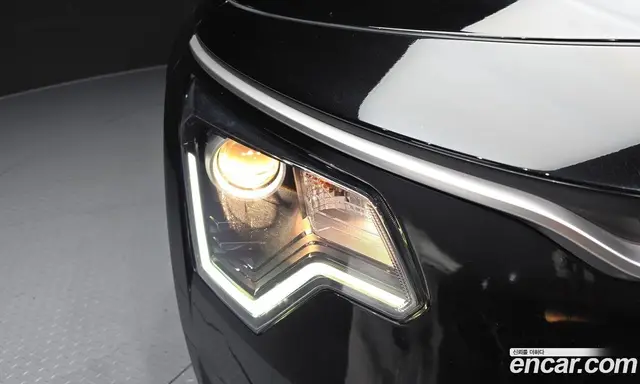 Kia Niro 2022 1.6 автомат (гидро), миниатюра 8