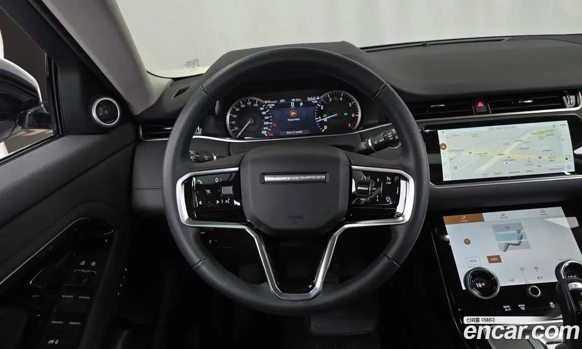 Land Rover Range Rover Evoque 2023 2.0 автомат (гидро), фото 19