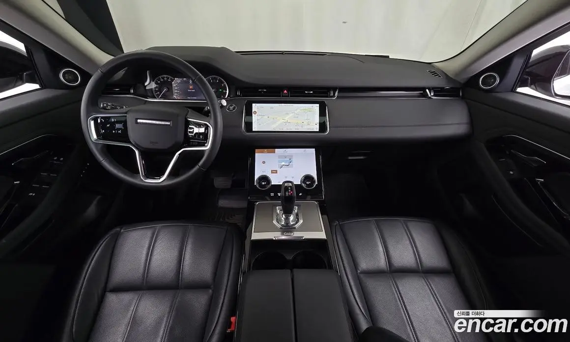 Land Rover Range Rover Evoque 2023 2.0 автомат (гидро), фото 10