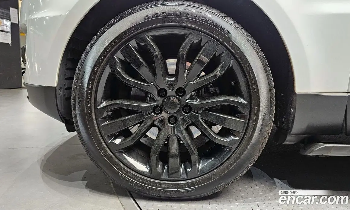 Land Rover Range Rover Sport 2016 3.0 автомат (гидро), фото 5