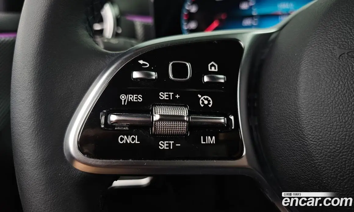 Mercedes-Benz A-Class 2021 2.0 автомат (гидро), фото 25