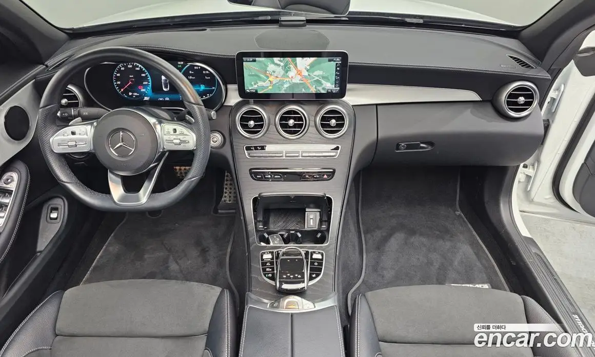 Mercedes-Benz C-Class 2022 2.0 автомат (гидро), фото 7