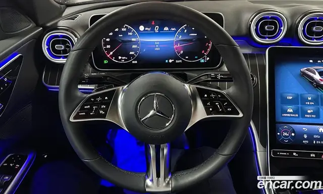 Mercedes-Benz C-Class 2025 2.0 автомат (гидро), миниатюра 8
