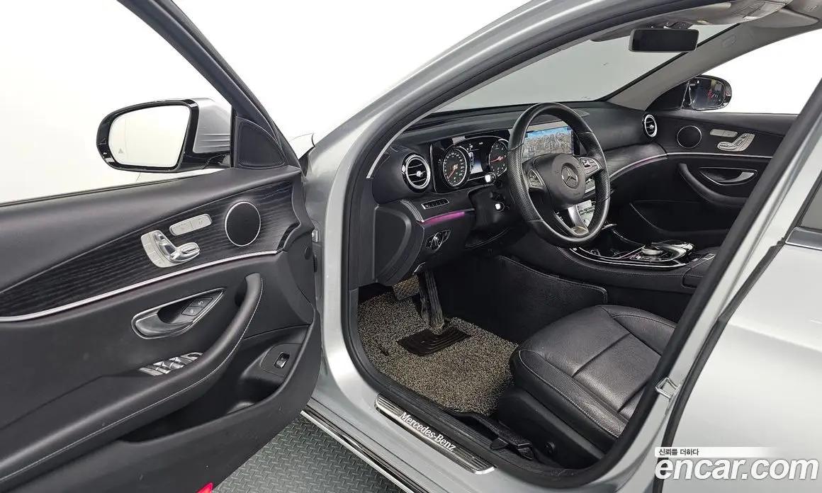 Mercedes-Benz E-Class 2017 1.9 автомат (гидро), фото 13