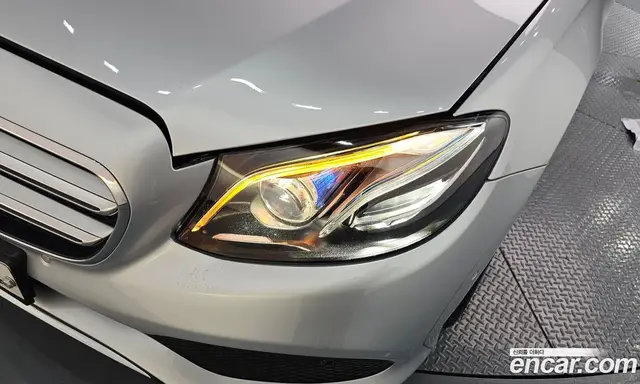 Mercedes-Benz E-Class 2017 1.9 автомат (гидро), миниатюра 8